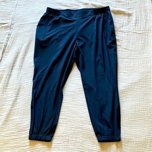 Old Navy stretchtech joggers — navy blue